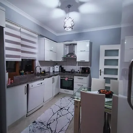 Birinci Apart